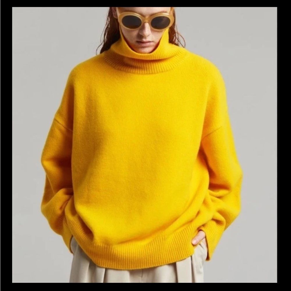 The Frankie Shop Joya Oversized Turtleneck Sweater Merino Wool Womens XS/S Gold